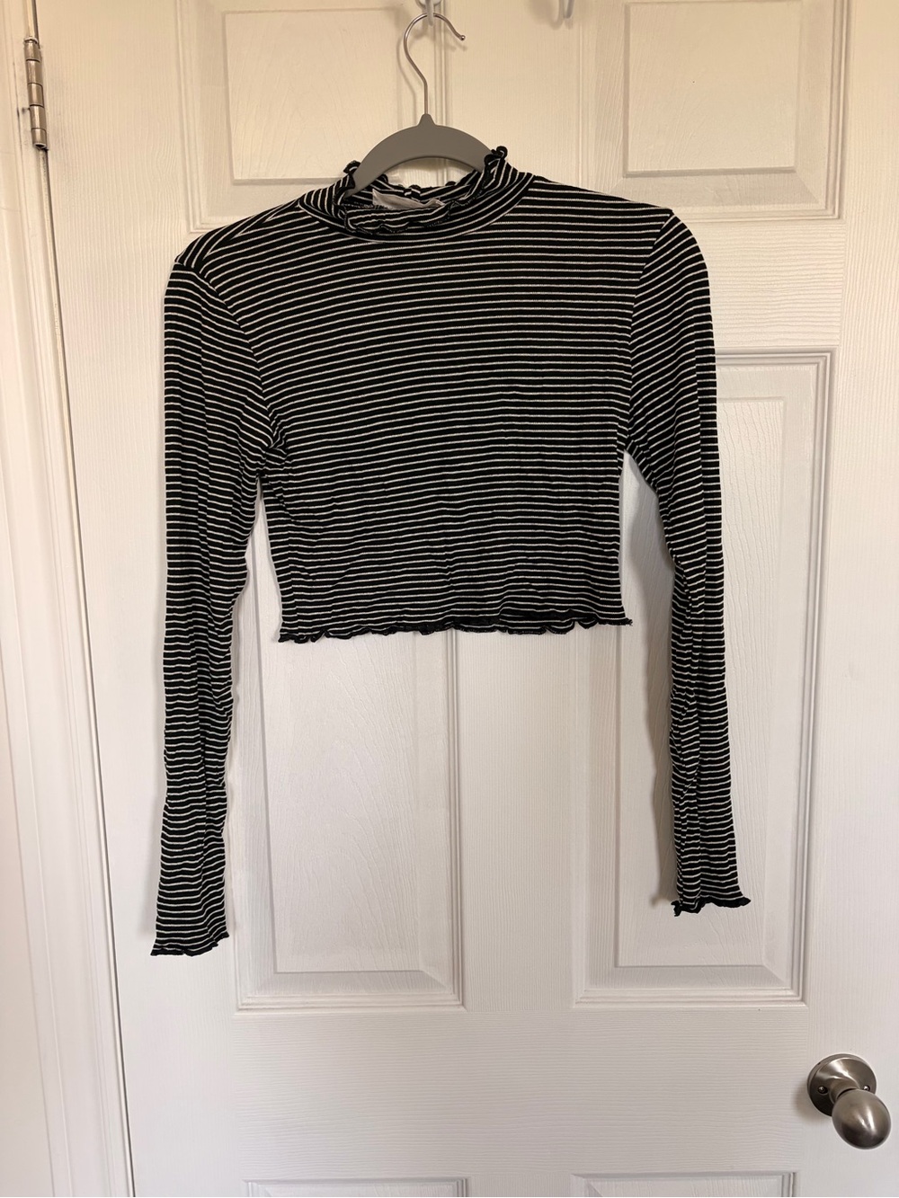 Simons Double Zero long sleeve striped crop top with lettuce trim and mock neck
